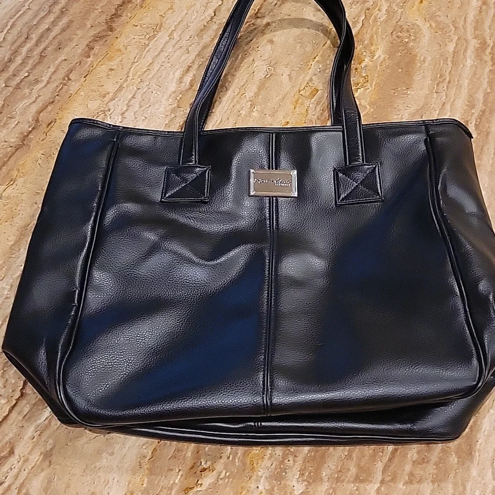 Black laptop/overnight bag